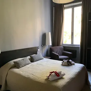 corridoni-suites.it-tuscanyhotel.com/